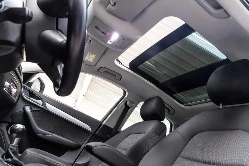 Audi Q3 1.4l 110kw S-Line +AHK +Pano +Navi 05/2018-photo-29