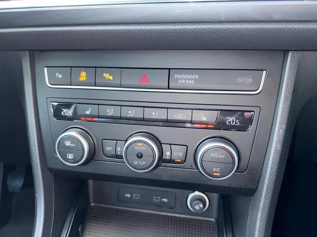 Seat Ateca Style *1. HAND*AHK*NAVI*LED*SITZH*KAMERA* 01/2021-photo-26