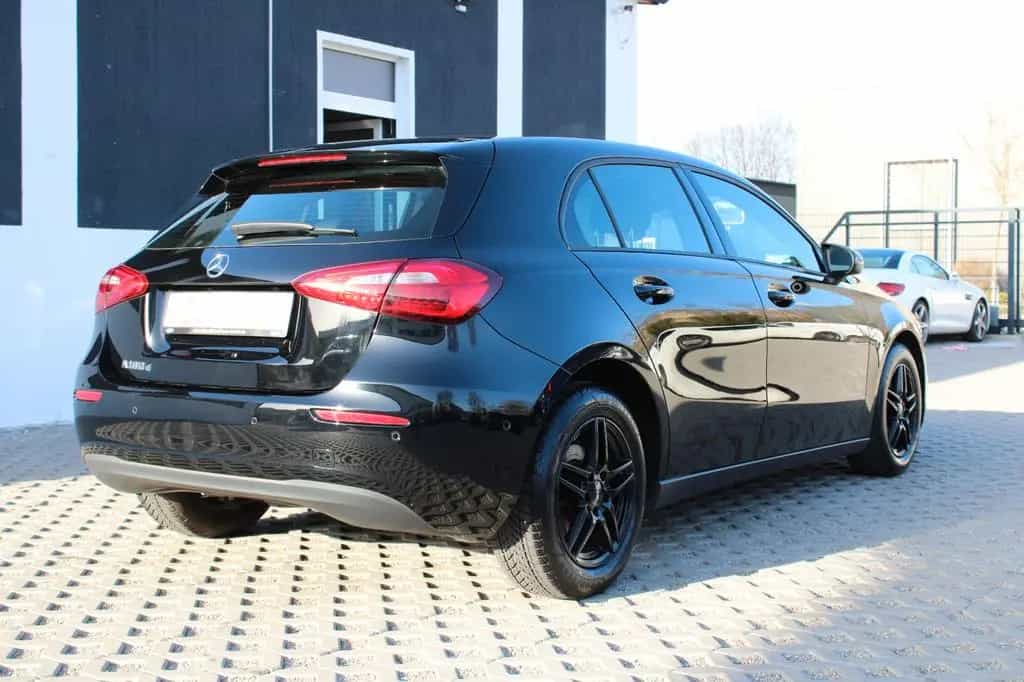 Mercedes-Benz A 180 A A 180 d 11/2022-photo-14