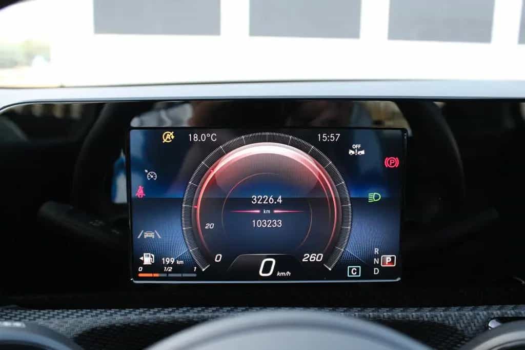 Mercedes-Benz A 180 A A 180 d 11/2022-photo-30