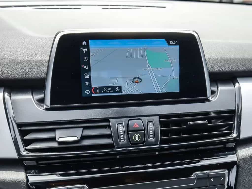 BMW 218 Active Tourer 218i Active Tourer NAVI LED PDC V+H DAB 11/2021-photo-11