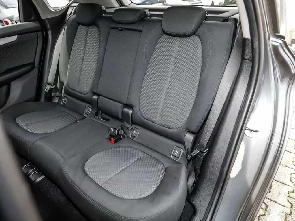 BMW 218 Active Tourer 218i Active Tourer NAVI LED PDC V+H DAB 11/2021-photo-15