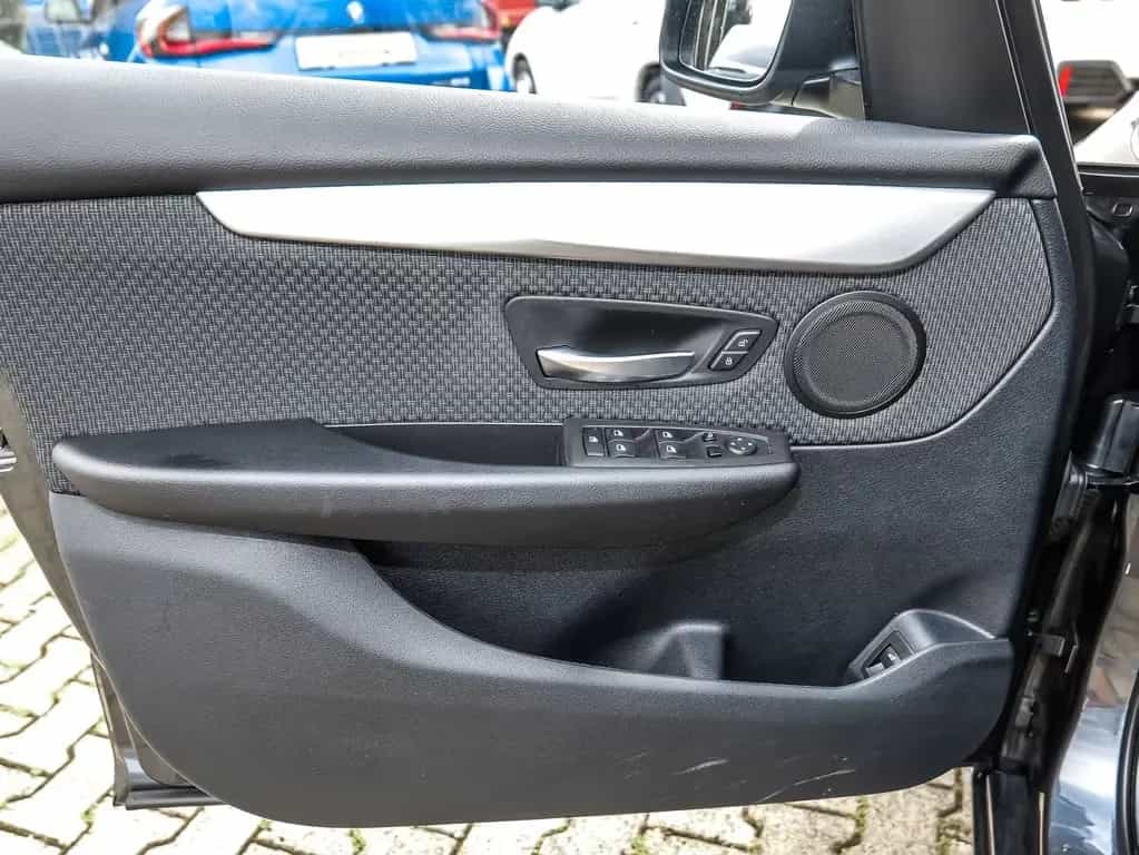 BMW 218 Active Tourer 218i Active Tourer NAVI LED PDC V+H DAB 11/2021-photo-16