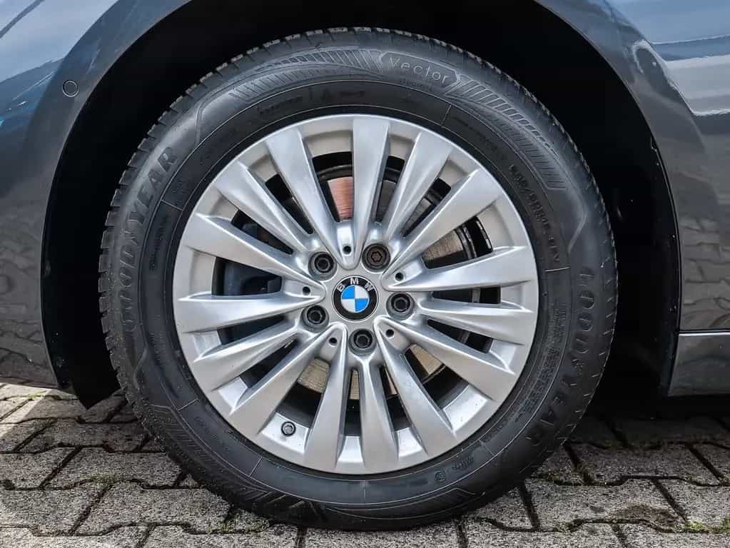 BMW 218 Active Tourer 218i Active Tourer NAVI LED PDC V+H DAB 11/2021-photo-3
