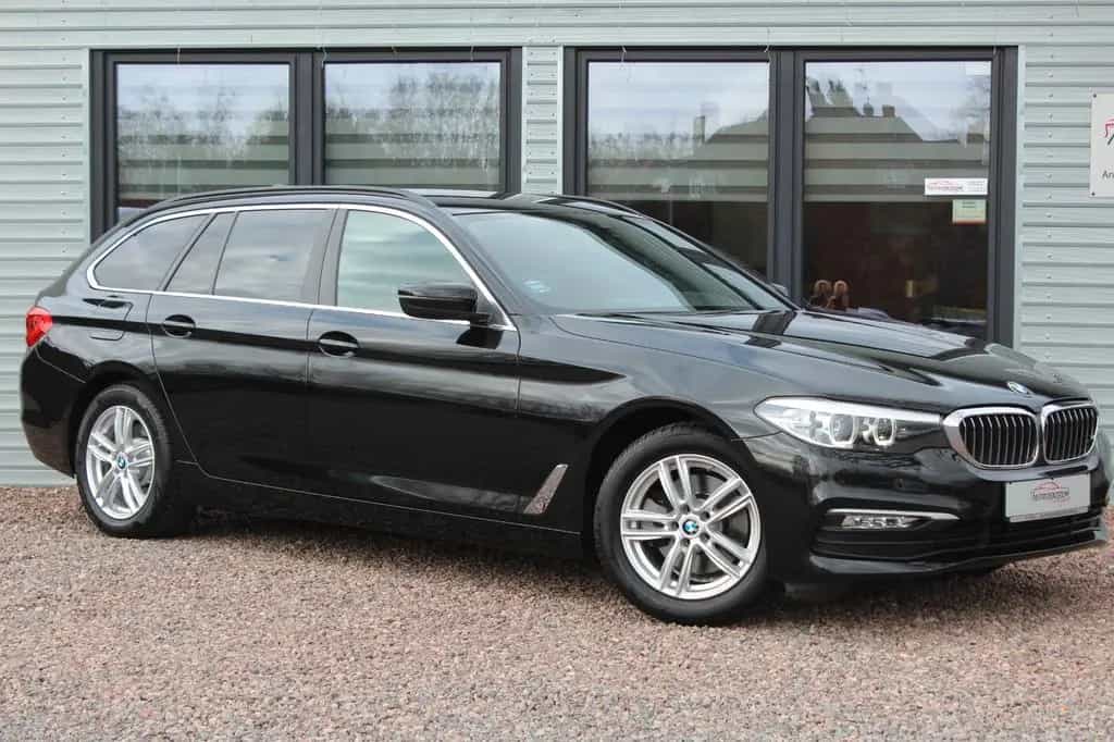 BMW 520 d Touring*AHK*Leder*Top*HU/AU Neu*Scheckheft 06/2017-photo-3