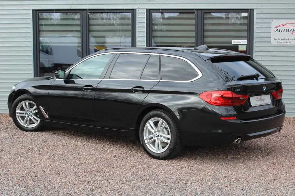 BMW 520 d Touring*AHK*Leder*Top*HU/AU Neu*Scheckheft 06/2017-photo-6