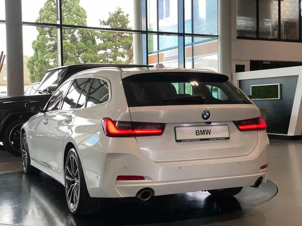 BMW 318 i Touring Curved DrivingA Kamera LED AHK 09/2022-photo-1