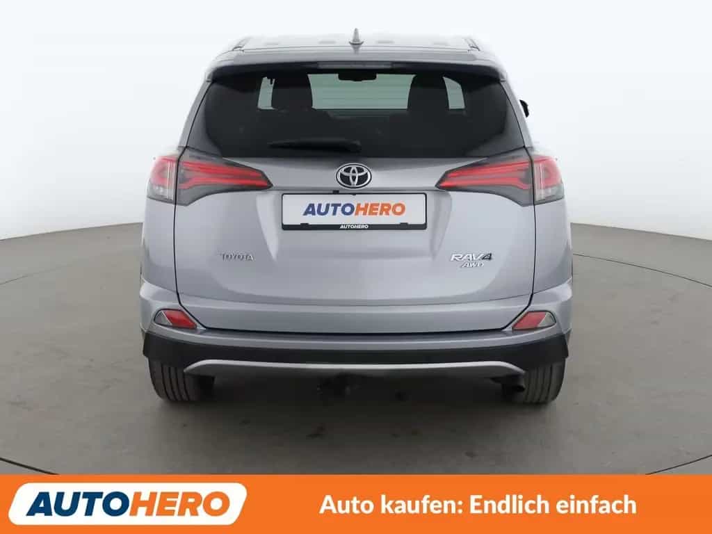 Toyota RAV 4 2.0 Team D*NAVI*ACC*LIM*CAM*PDC*SHZ* 03/2019-photo-4
