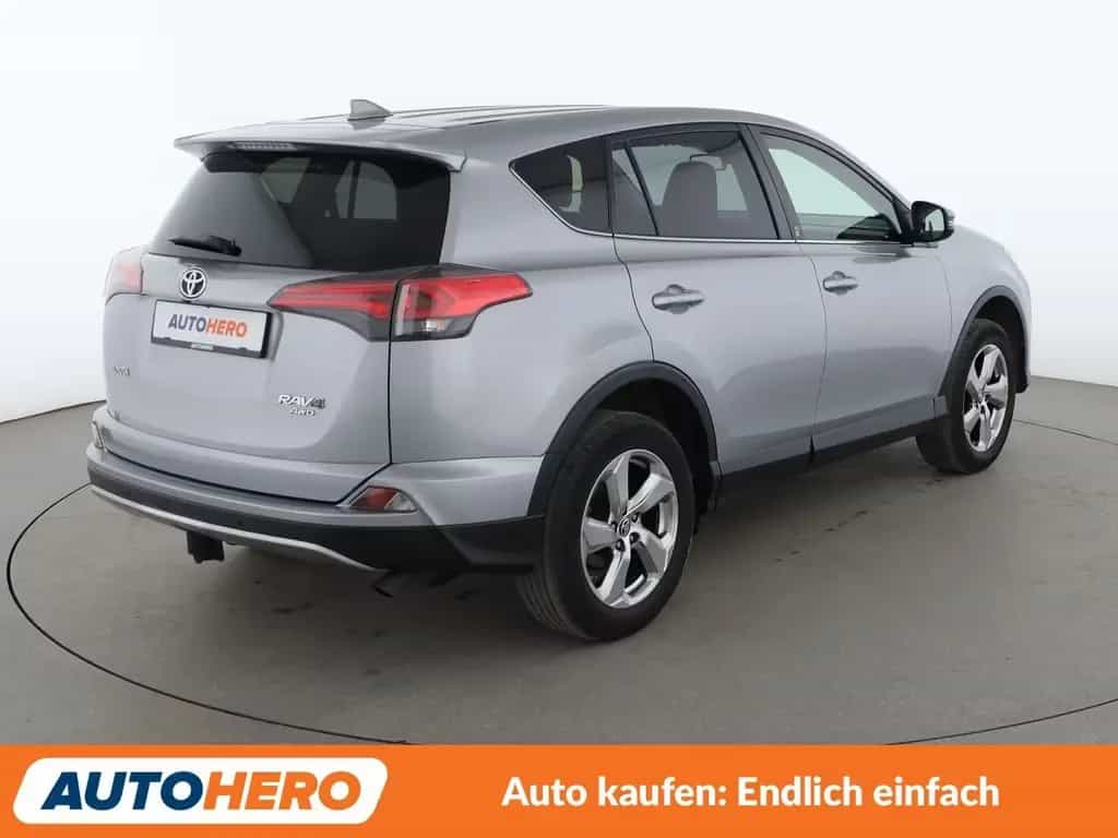 Toyota RAV 4 2.0 Team D*NAVI*ACC*LIM*CAM*PDC*SHZ* 03/2019-photo-5