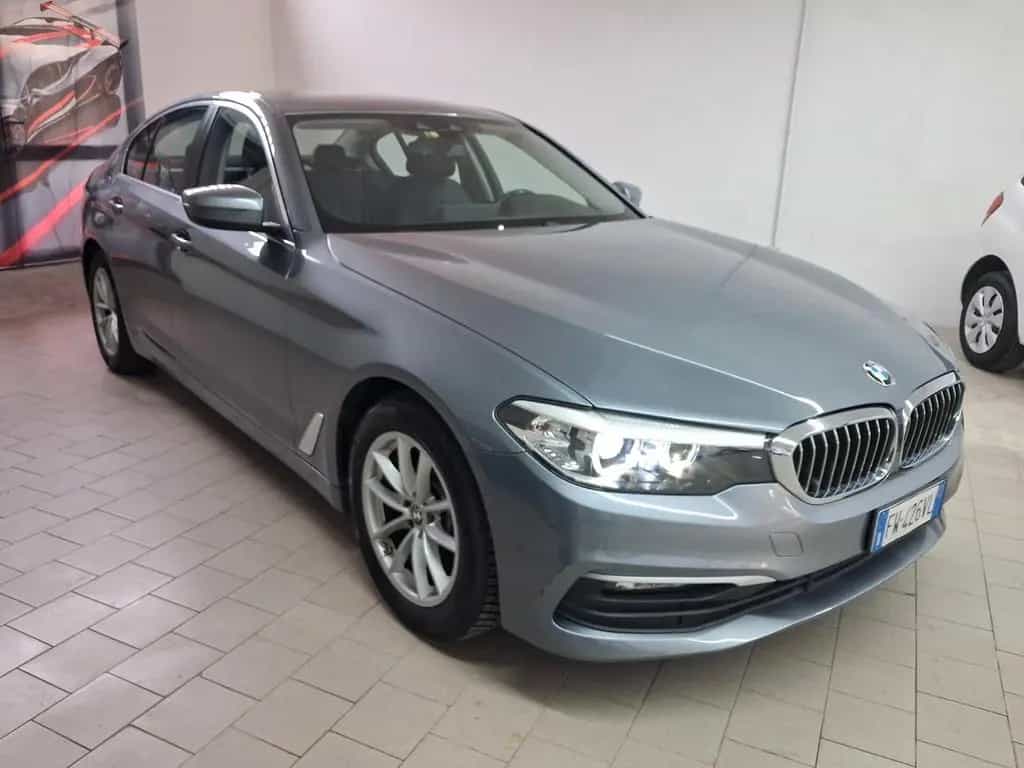 BMW 520 Bmw 520 520d Sport 04/2019-photo-1
