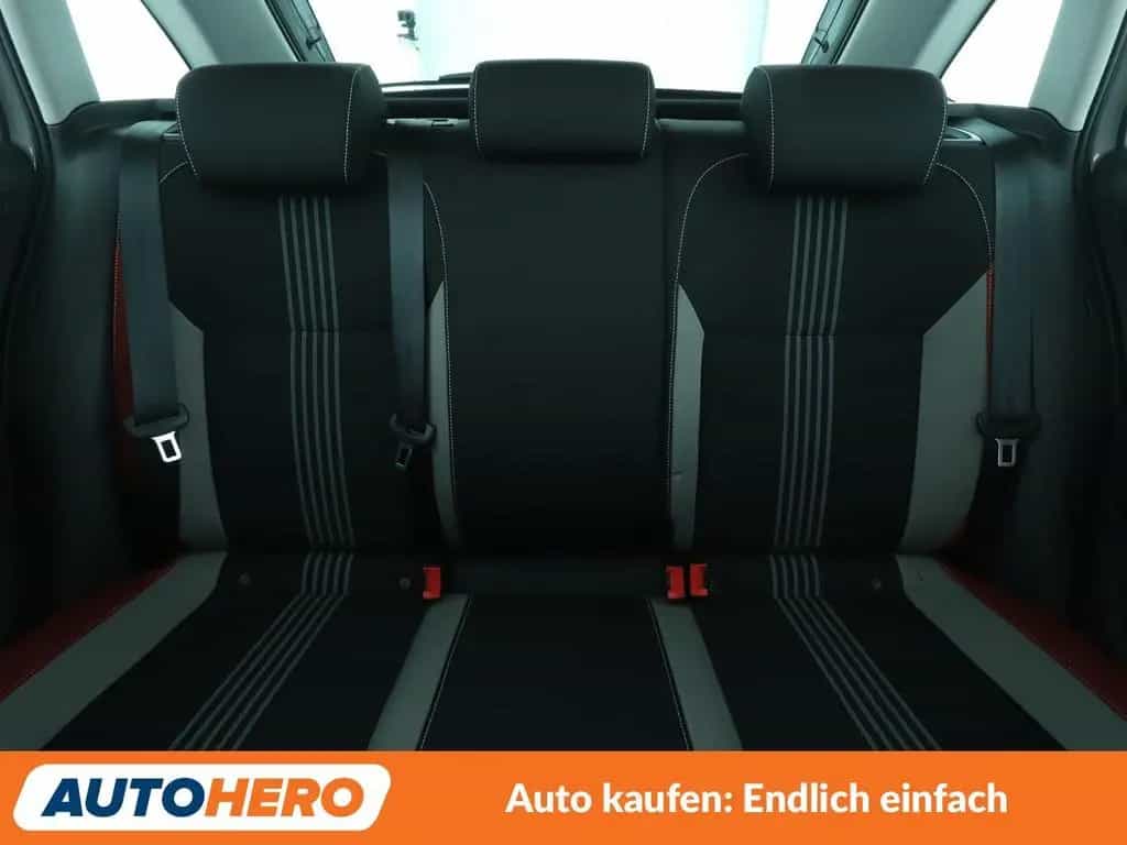 Skoda Rapid Spaceback 1.4 TSI Ambition Aut.*XENON*PDC* 06/2016-photo-15