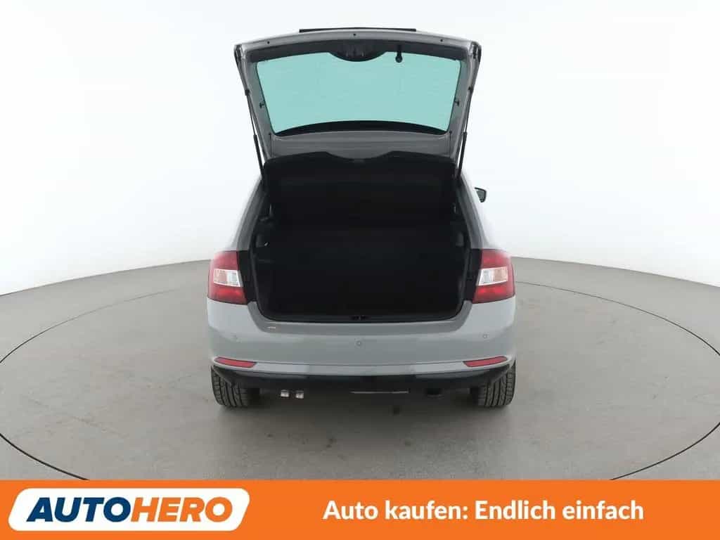 Skoda Rapid Spaceback 1.4 TSI Ambition Aut.*XENON*PDC* 06/2016-photo-16