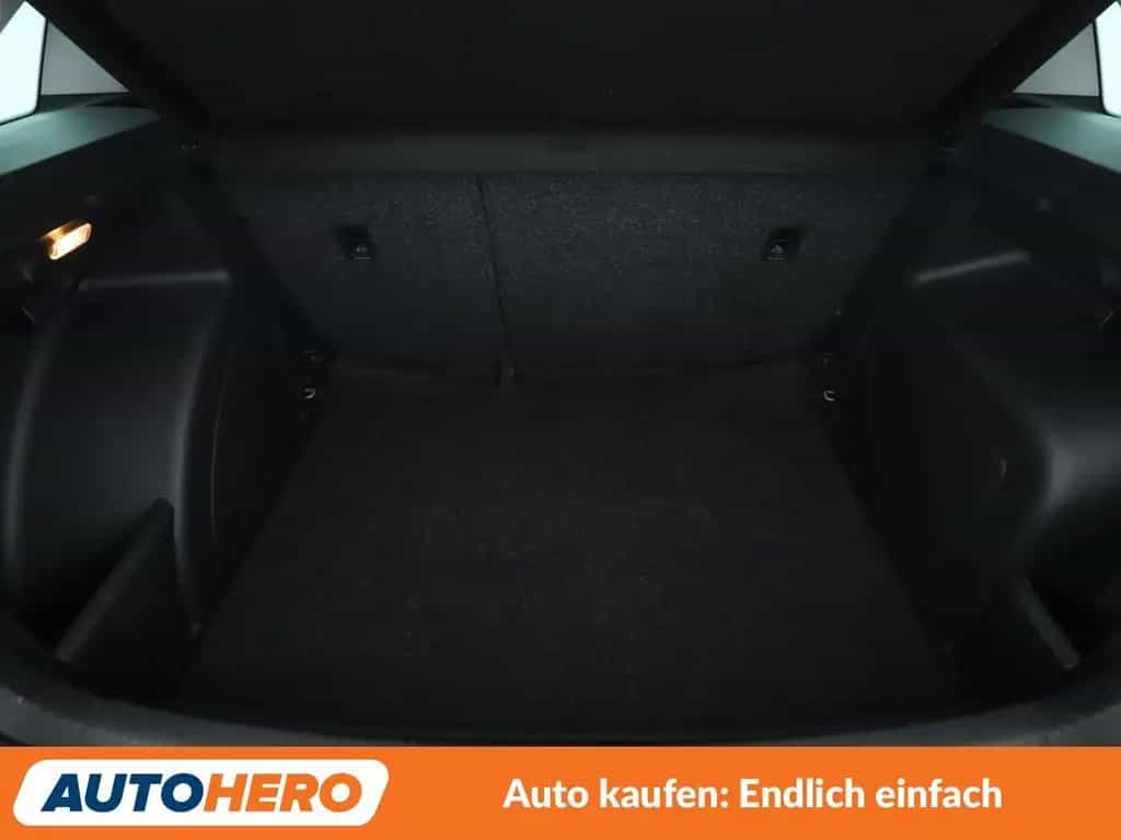 Skoda Rapid Spaceback 1.4 TSI Ambition Aut.*XENON*PDC* 06/2016-photo-17