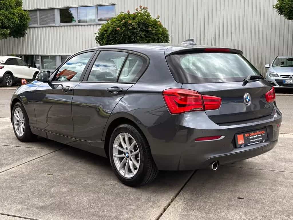 BMW 118 i Advantage Steptronic. ACC PDC NAV AHK SHZ 02/2018-photo-13
