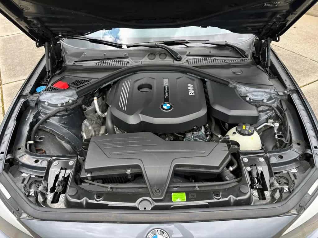 BMW 118 i Advantage Steptronic. ACC PDC NAV AHK SHZ 02/2018-photo-18