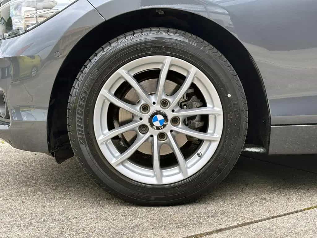 BMW 118 i Advantage Steptronic. ACC PDC NAV AHK SHZ 02/2018-photo-19