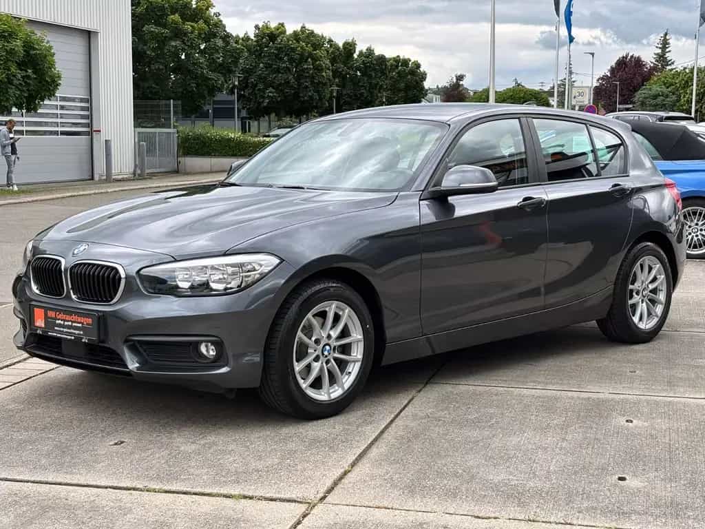 BMW 118 i Advantage Steptronic. ACC PDC NAV AHK SHZ 02/2018-photo-3