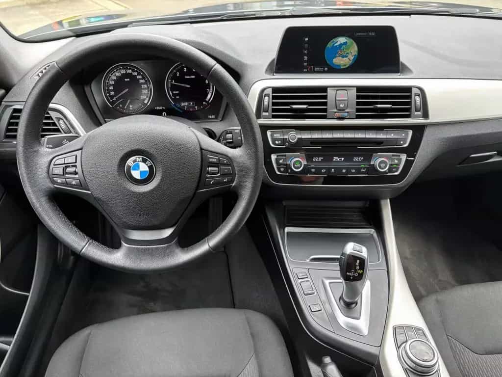 BMW 118 i Advantage Steptronic. ACC PDC NAV AHK SHZ 02/2018-photo-5