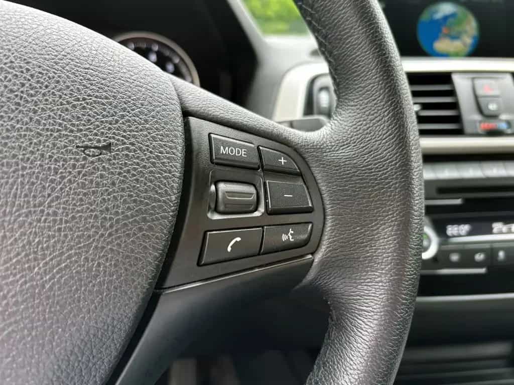 BMW 118 i Advantage Steptronic. ACC PDC NAV AHK SHZ 02/2018-photo-8