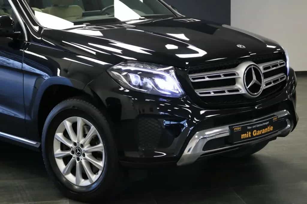 Mercedes-Benz GLS 400 4Matic/KAMERA/PANO/LEDER/7 SITZER 07/2017-photo-1