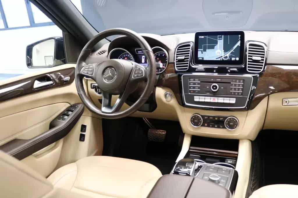 Mercedes-Benz GLS 400 4Matic/KAMERA/PANO/LEDER/7 SITZER 07/2017-photo-29