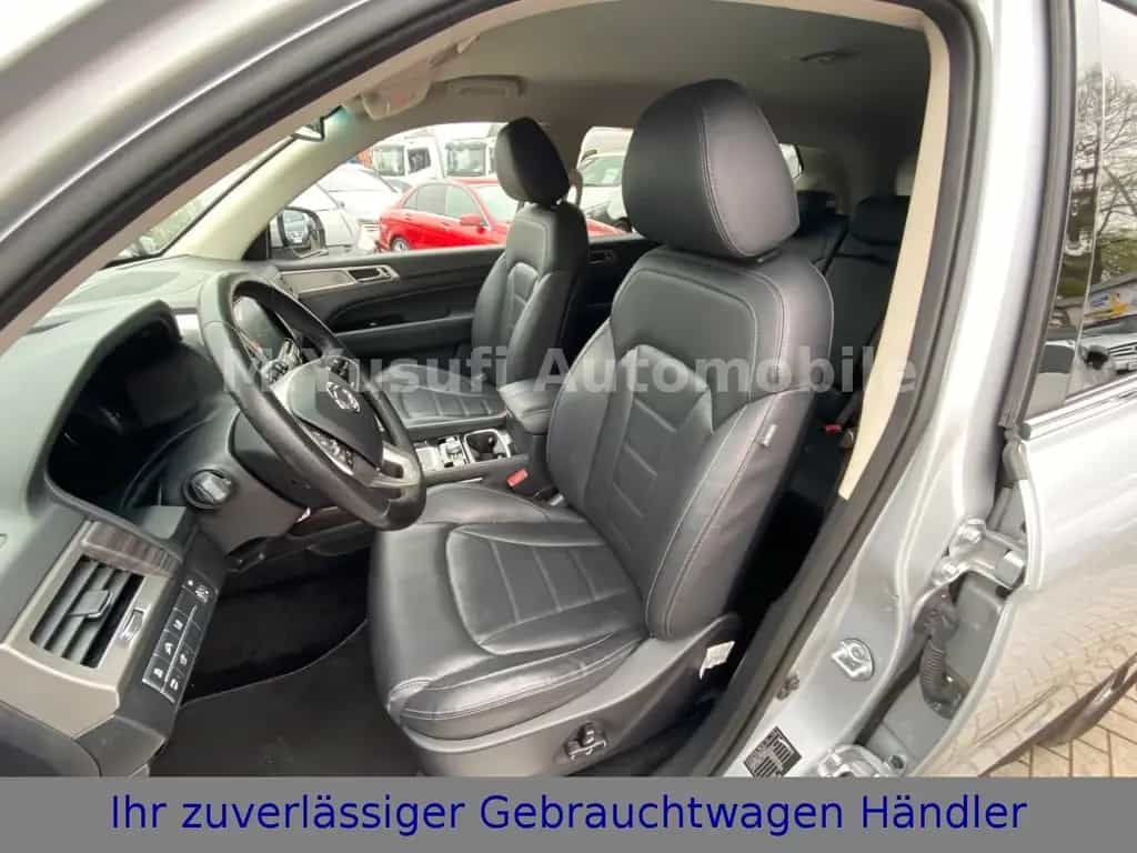 Ssangyong REXTON 2.2 e-XDi 220 2WD SAPPHIRE NAVI|CAM|LEDER 12/2017-photo-11