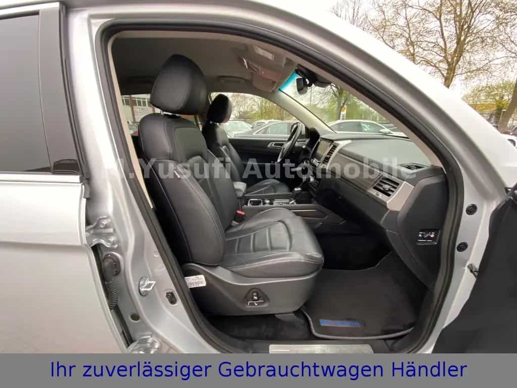 Ssangyong REXTON 2.2 e-XDi 220 2WD SAPPHIRE NAVI|CAM|LEDER 12/2017-photo-16