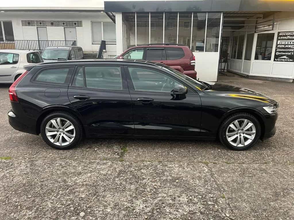 Volvo V60 B4 D LED Navi Kamera SpurhalteASISTENT 10/2021-photo-1