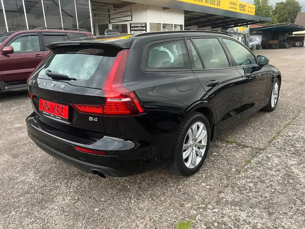 Volvo V60 B4 D LED Navi Kamera SpurhalteASISTENT 10/2021-photo-2