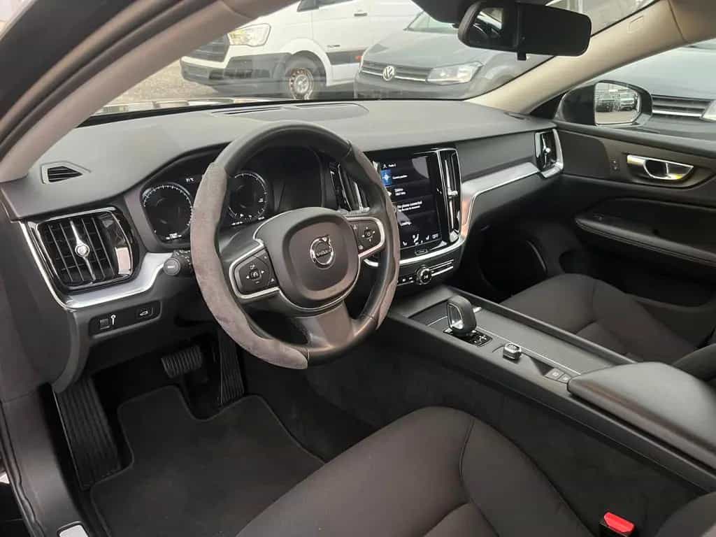 Volvo V60 B4 D LED Navi Kamera SpurhalteASISTENT 10/2021-photo-9