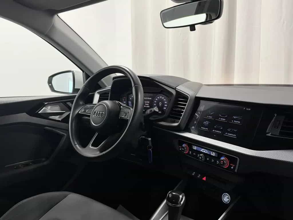 Audi A1 Sportback 35 TFSI S-tronic advanced Virtual 03/2019-photo-18