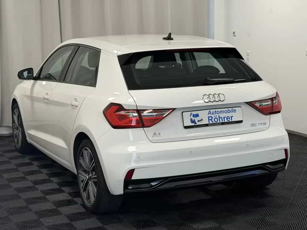 Audi A1 Sportback 35 TFSI S-tronic advanced Virtual 03/2019-photo-5