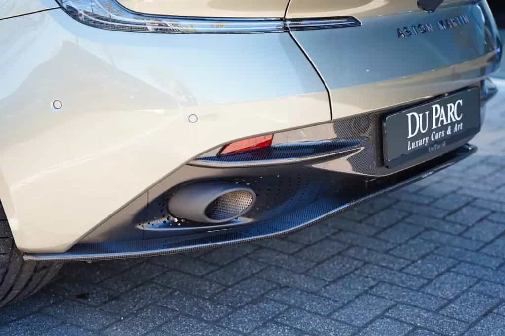 Aston Martin DB12 4.0 V8 Volante Carbon NEW SERVICE 08/2024-photo-14