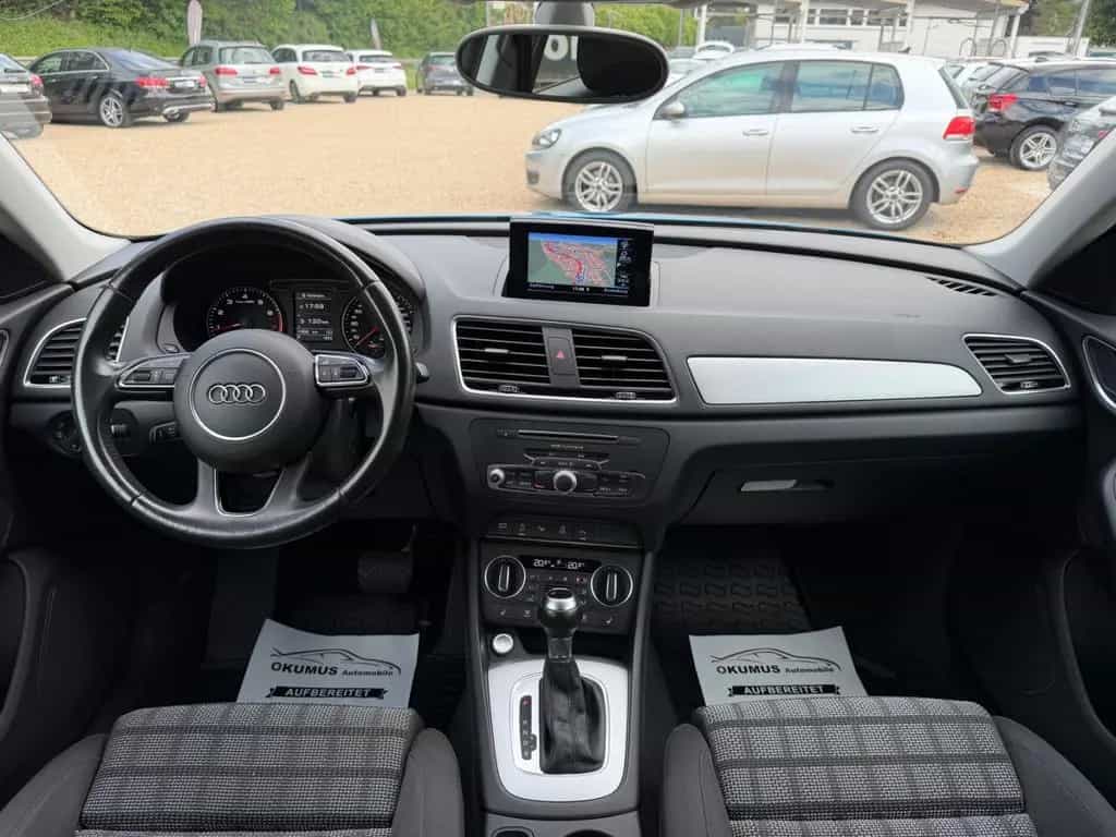 Audi Q3 Sport S Line Aut. AHK*KGO*DSP*NAVI*XENON 06/2015-photo-18