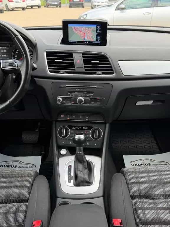 Audi Q3 Sport S Line Aut. AHK*KGO*DSP*NAVI*XENON 06/2015-photo-19