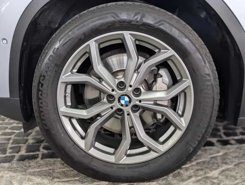 BMW X4 xDrive 30 i xLine MSport Shadow PANO H&K VOLL 02/2019-photo-10