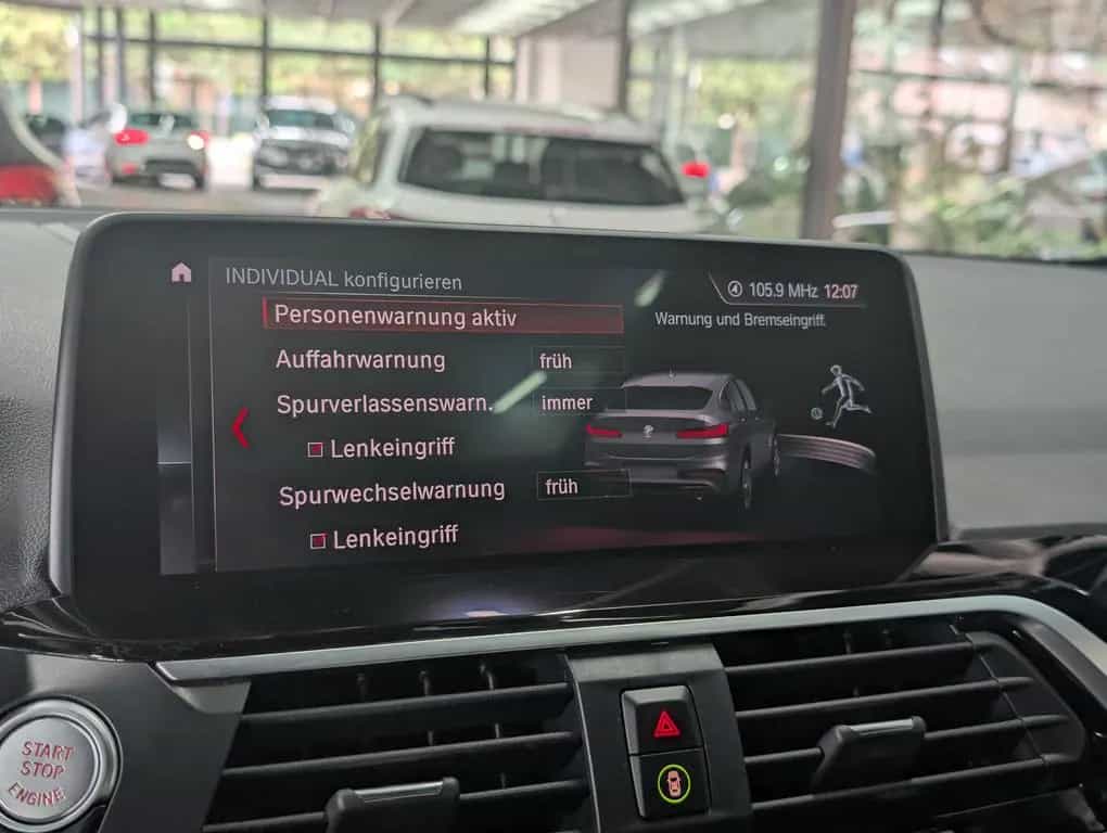 BMW X4 xDrive 30 i xLine MSport Shadow PANO H&K VOLL 02/2019-photo-29