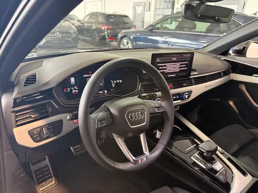 Audi A4 Avant 40 TDI quattro /3x S line/ACC/MATRIX/19 03/2024-photo-18