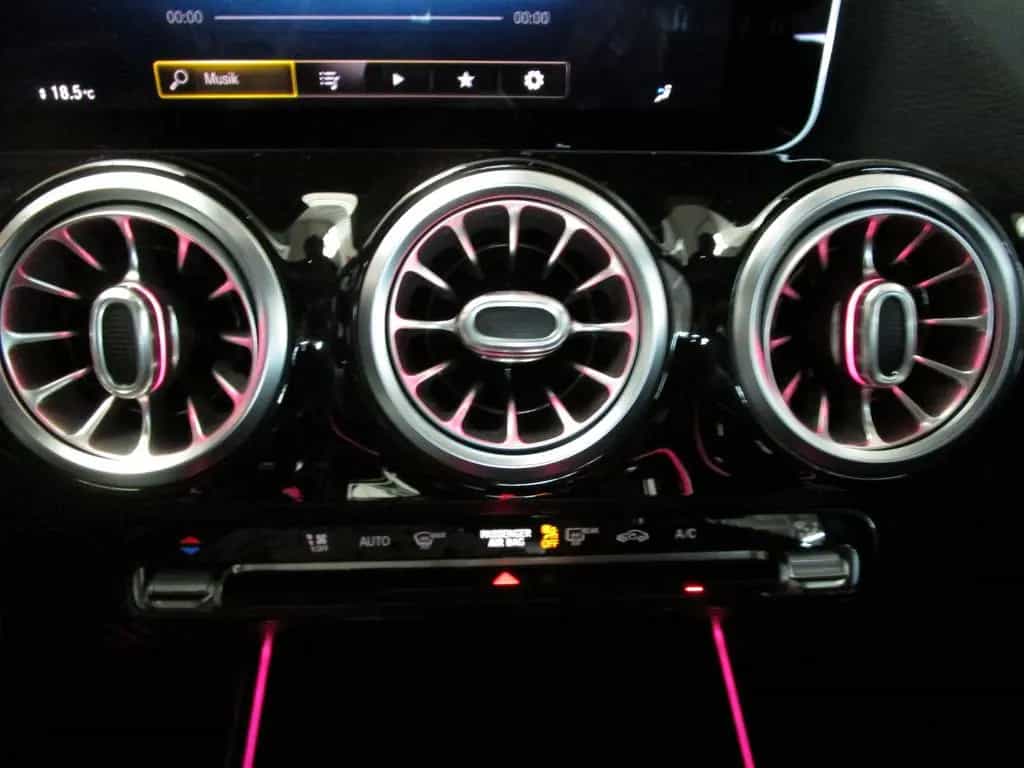 Mercedes-Benz B 200 B B 200 d Progressive LED Virtuel Autom. 03/2019-photo-14