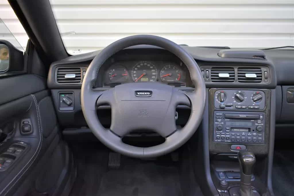Volvo C70 2.0T Cabriolet Collection+SHZ+Memory 04/2005-photo-17