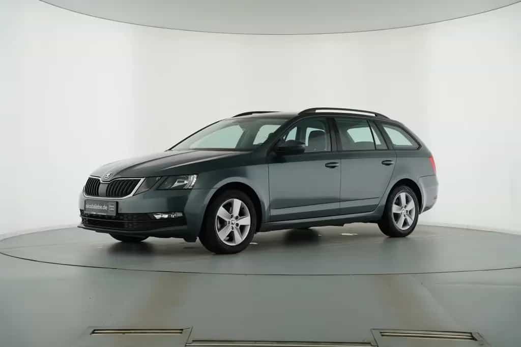 Skoda Octavia COMBI 1.4TSI DSG+APPLE/ANDR+SHZ+TEMPOMAT 09/2017-photo-1