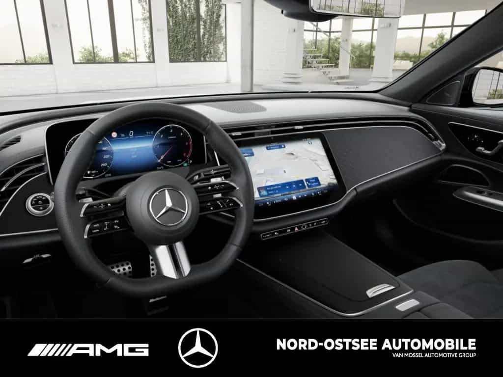 Mercedes-Benz E 220 d T AMG NIGHT PANO DISTRONIC 4D-SOUND 06/2026-photo-2