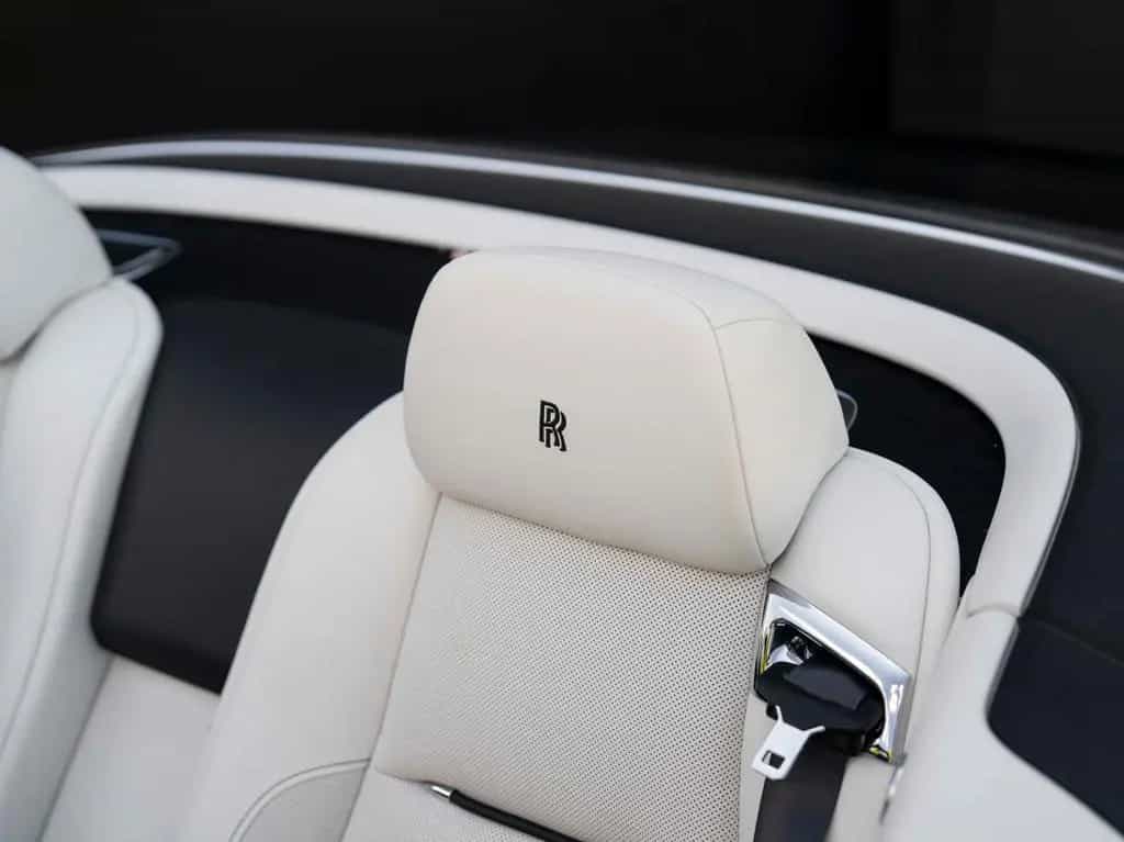 Rolls-Royce Dawn 6.6 V12 04/2018-photo-12