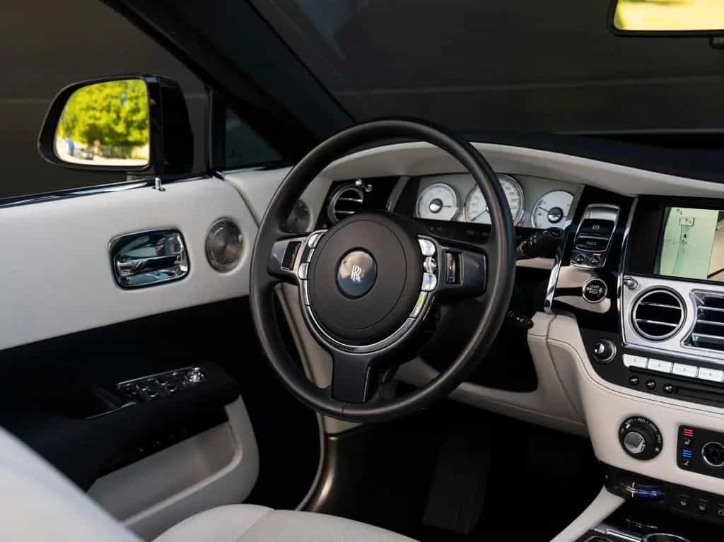 Rolls-Royce Dawn 6.6 V12 04/2018-photo-15