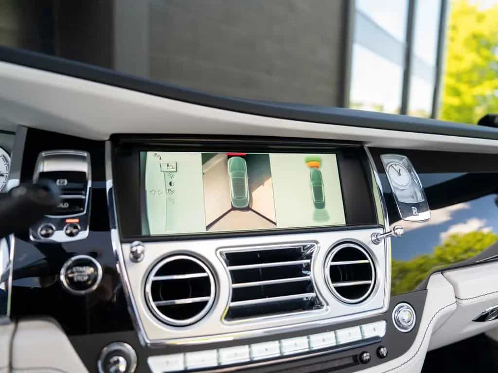 Rolls-Royce Dawn 6.6 V12 04/2018-photo-19