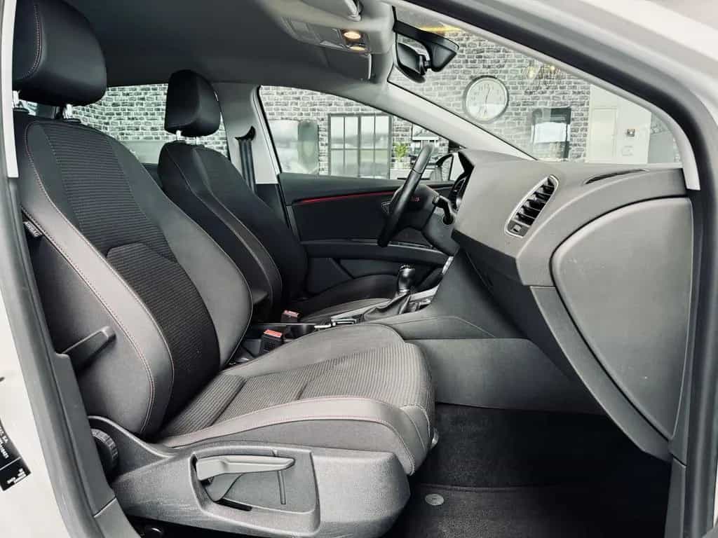 Seat Leon FR |NAVI|Kamera|SHZ|LED|Carplay| 10/2018-photo-17