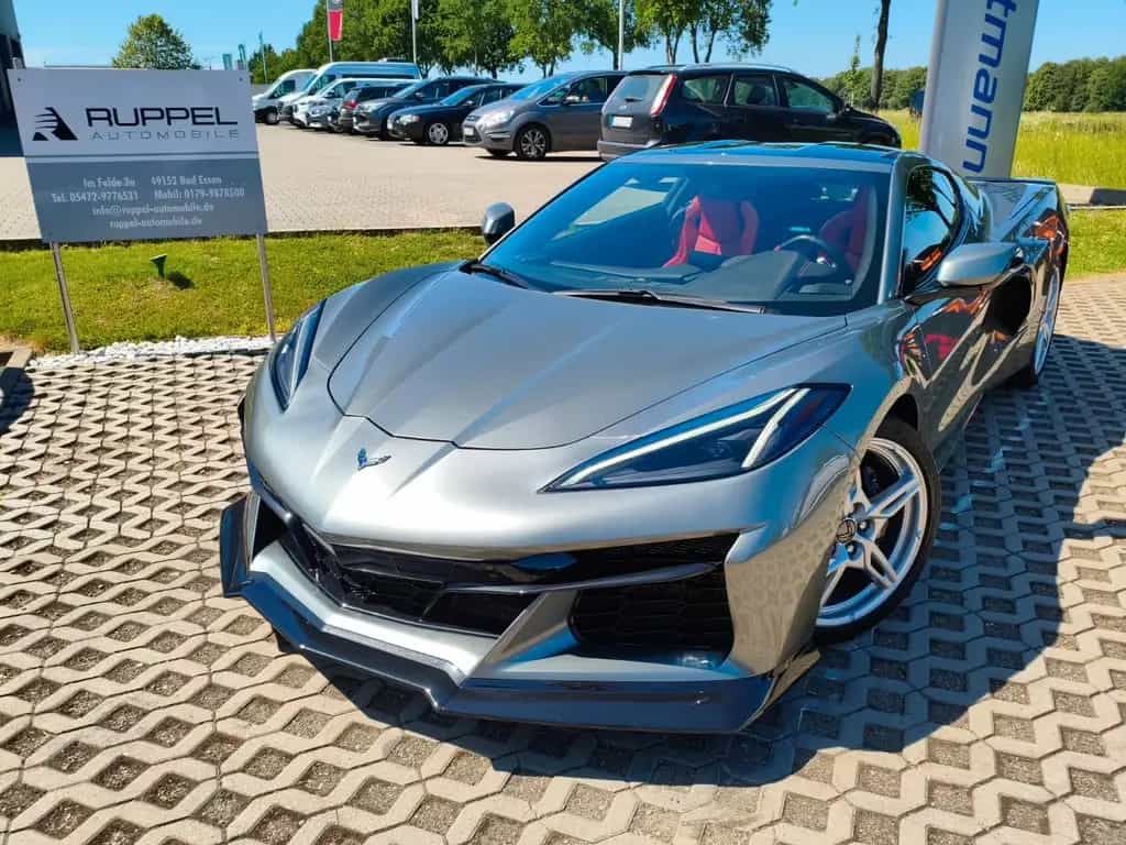 Corvette C8 TARGA 6.2 V8 Z06 PAKET 1LT R-CAM BOSE 01/2023-photo-1