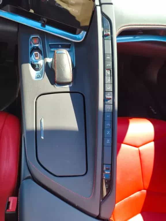 Corvette C8 TARGA 6.2 V8 Z06 PAKET 1LT R-CAM BOSE 01/2023-photo-26
