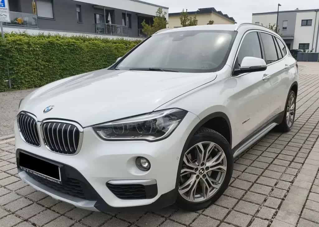BMW X1 xDrive20d xLine 64tkm Top Ausstattung 09/2016-photo-0