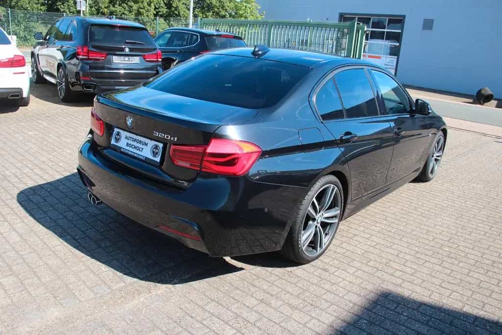 BMW 320 d M Sport, LED, GSD, RFK 08/2017-photo-5